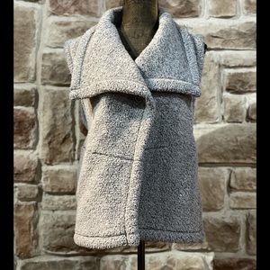 Lucy- Gray Plush Fleece Vest, Size M